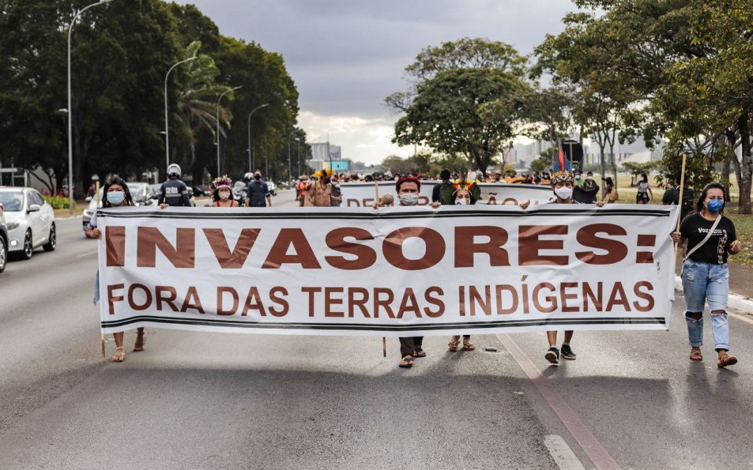Movimento indígena realiza protesto em frente à sede da ANM contra mineração em territórios indígenas nesta quinta (17)