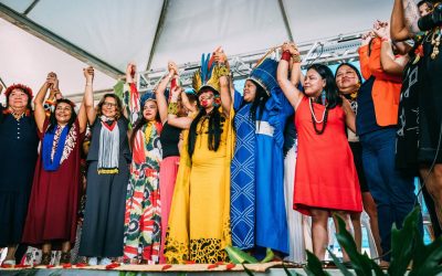 Mulheres-Bioma reafirmam base de resistência em posse ancestral de deputadas indígenas