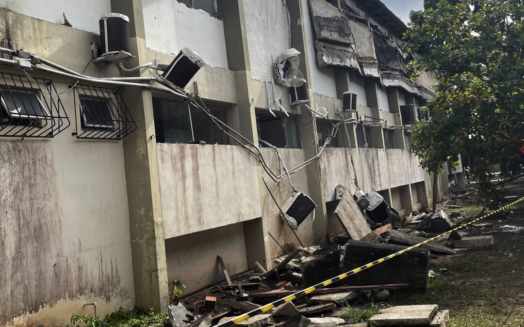 APIB informa sobre desabamento na Escola de Aplicação da UFPA, onde está instalada a Aldeia COP