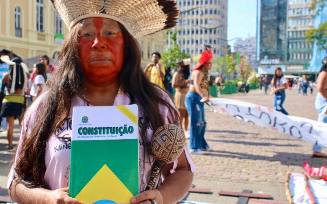 NOSSO FUTURO NÃO ESTÁ À VENDA: A RESPOSTA SOMOS NÓS