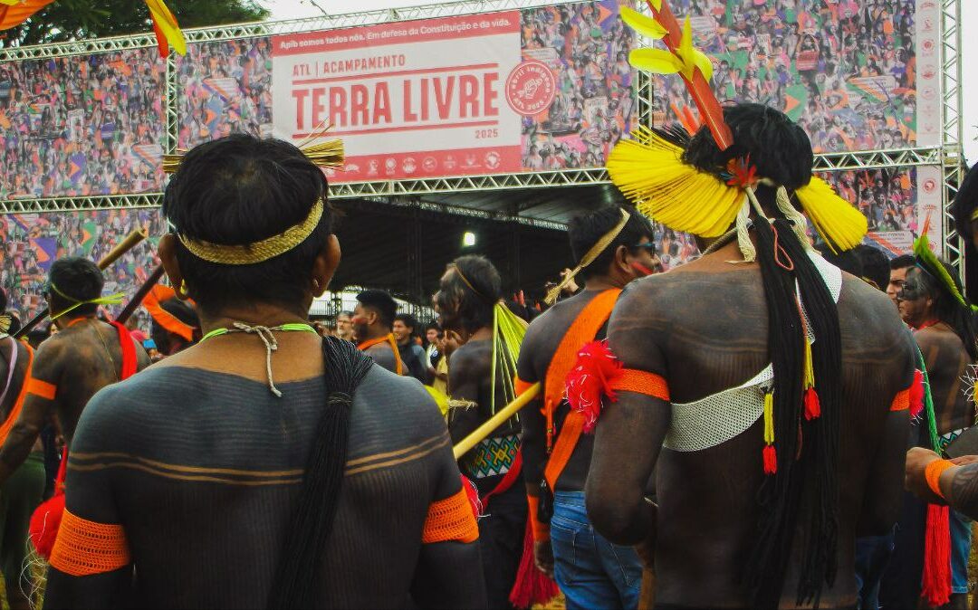 Direitos Indígenas no Congresso: Entre a ofensiva ruralista e a luta pela consolidação de conquistas